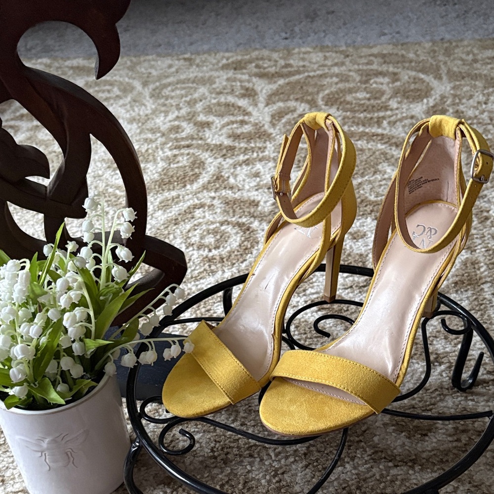 NYC Yellow Women's Heels